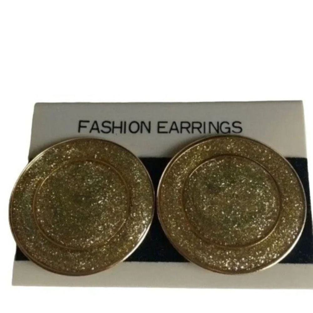 Vintage Gold Tone Round Fashion‎ Earrings Clip On Made in Korea